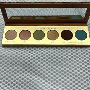 NEW Butter London Natural Goddess Eye shadow pallet